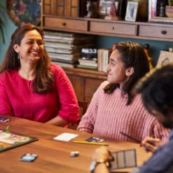 Hasbro Gaming Cluedo -Hasbro 1557025 7998cbb3