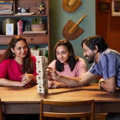 Hasbro Gaming Jenga Classic -Hasbro 1773110 b093176e