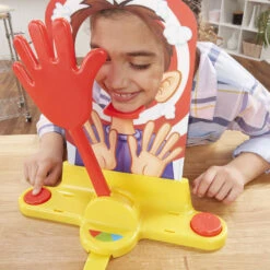 Hasbro Gaming Pie Face Cannon -Hasbro 1773111 075ba6b5