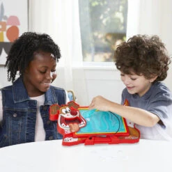 Hasbro Gaming Dokter Bibber Dierenarts 12 Hasbro Gaming Dokter Bibber Dierenarts -Hasbro 1984618 ffb75a50