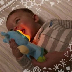 Hasbro Playskool Gloeiworm Knuffel + Licht En Geluid Blauw -Hasbro 5010993622306 3