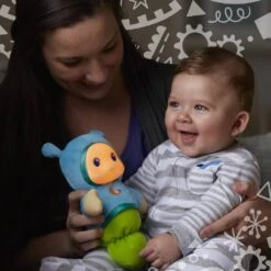 Hasbro Playskool Gloeiworm Knuffel + Licht En Geluid Blauw -Hasbro 5010993622306 4